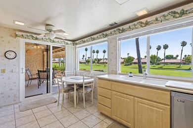 003_Kitchen