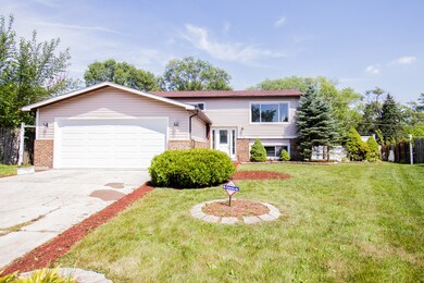 18729 Oakwood Ave, Country Club Hills, IL 60478 - photo 2