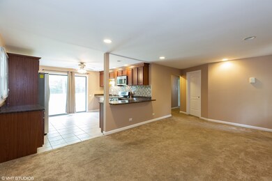 18401 Baker Ave, Country Club Hills, IL 60478 - photo 3