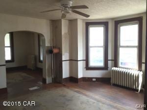 79 N James St, Hazleton, PA 18201 - photo 5