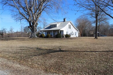 218 Jefferson Farm Rd, Statesville, NC 28625 - photo 7