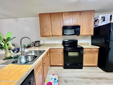 4825 Playschool Dr, Jacksonville, FL 32210 - photo 6