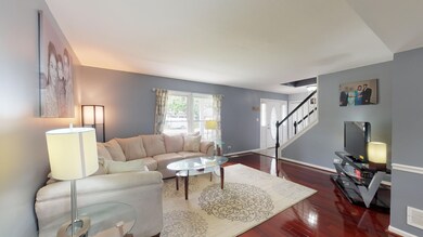 1307 Frederick Ln, Naperville, IL 60565 - photo 7