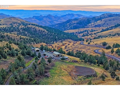 46457 Highway 218, Fossil, OR 97830 - photo 7