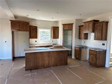 19520 W 208th St, Spring Hill, KS 66083 - photo 4