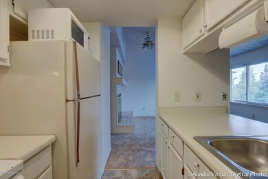 Kitchen pass-through