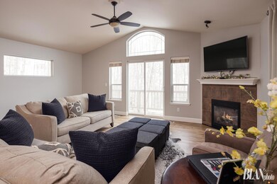 20585 Pine Crest Lane Eagle River AK