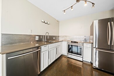 LaSalle Terrace unit 907, Chicago, IL 60610 - photo 6