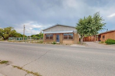 120 N Railroad Ave, Espanola, NM 87532 - photo 4