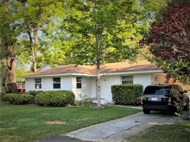 1306 Gilmore Front