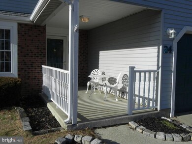 24 Knollwood Dr, Woodbury, NJ 08096 - photo 2