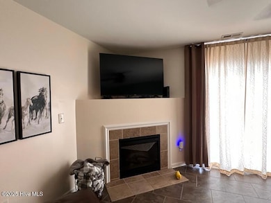 4124 Kittrell Farms Dr unit M4, Greenville, NC 27858 - photo 4