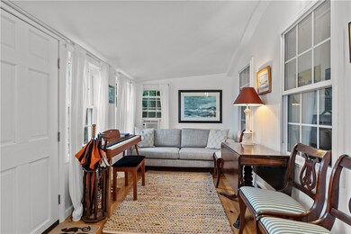 190 Railroad Ave, Portsmouth, RI 02871 - photo 6