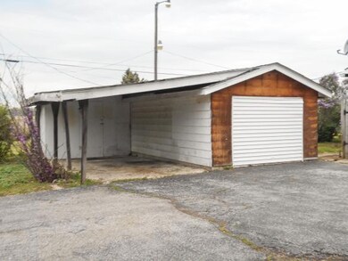 5566 Denois St, Columbus, IN 47201 - photo 3