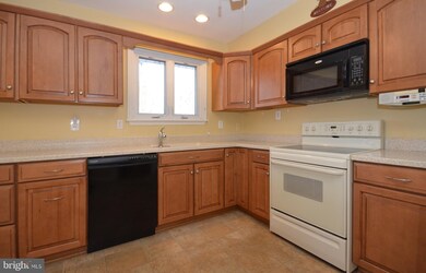 1206 Saint Andrews Way, Baltimore, MD 21239 - photo 5