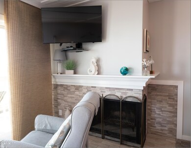 OtterCrest_Fireplace