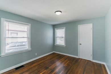 2013 Cooke Ct, Waukegan, IL 60085 - photo 3