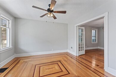 40 Dowell St, Slatington, PA 18080 - photo 3