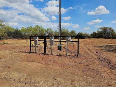 4320 Dunn Ct, Granbury, TX 76049 - photo 5