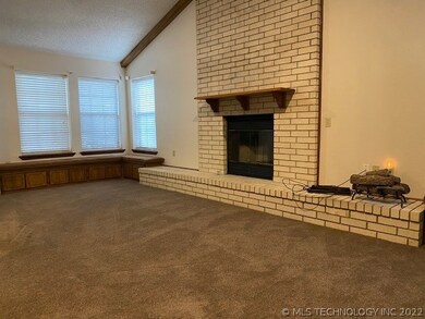 1505 Red Bud Ln, McAlester, OK 74501 - photo 6