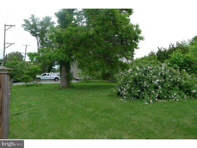 79 S Wycombe Ave, Lansdowne, PA 19050 - photo 5