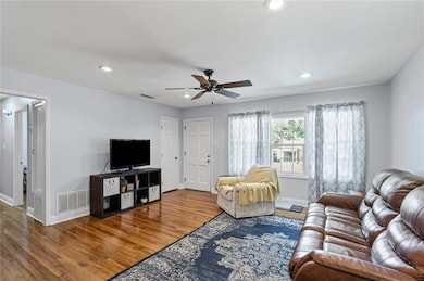 5609 Diane Ct, Mobile, AL 36618 - photo 4