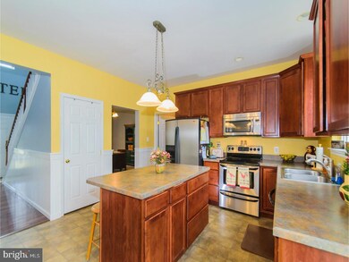 1010 Macoby Creek Way, Pennsburg, PA 18073 - photo 5