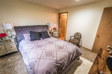 1444 Alameda Ave unit 1444, Fircrest, WA 98466 - photo 5