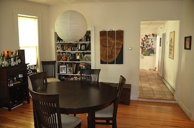 317 Cardinal Medeiros Ave unit 2, Cambridge, MA 02141 - photo 5