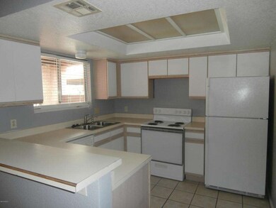 1402 Kitchen