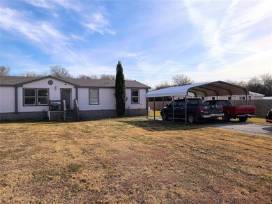 119 Alice Springs Ln, Weatherford, TX 76085 - photo 4