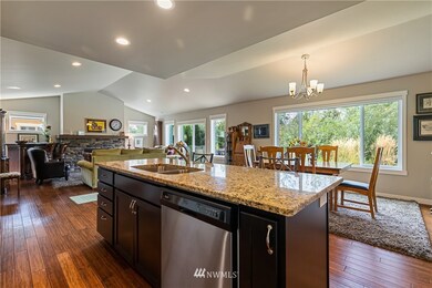 960 Hemlock Loop, Lynden, WA 98264 - photo 7