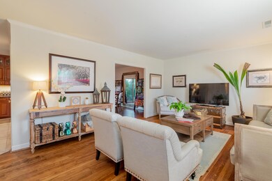 2.5ColonialStreet-KeenEyeMarketing-6