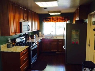 Upgraded kitchen with stainless steel appliances a