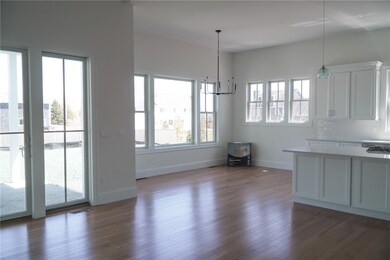 213 Morrison Ave, Middletown, RI 02842 - photo 2