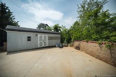 5 Haden Dr, Leicester, NC 28748 - photo 3