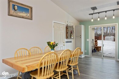 06-Living Room-ELKO5575