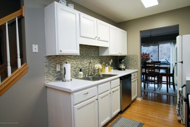 MLS kitchen 1
