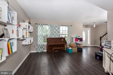 539 Trevanion Terrace, Taneytown, MD 21787 - photo 4