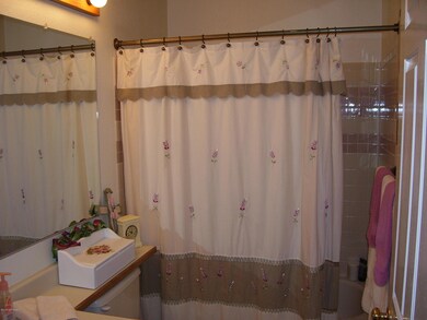 5662 Chilkoot Ct unit F102, Anchorage, AK 99504 - photo 6