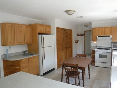 121 Lambert Ave, East Weymouth, MA 02189 - photo 5