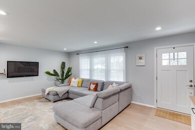 12919 Victoria Heights Dr, Bowie, MD 20715 - photo 3