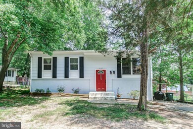 19127 Wayne Dr, Triangle, VA 22172 - photo 2