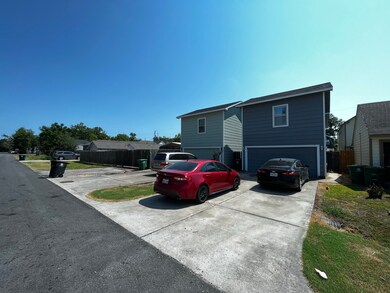 7913 Dyer St unit A, Houston, TX 77088 - photo 3