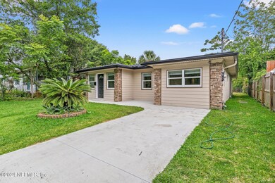 5319 Sunderland Rd, Jacksonville, FL 32210 - photo 2