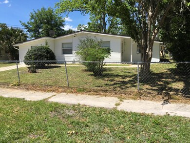 2130 Burpee Dr, Jacksonville, FL 32210 - photo 2