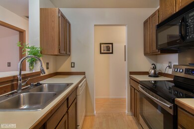 Open Kitchen