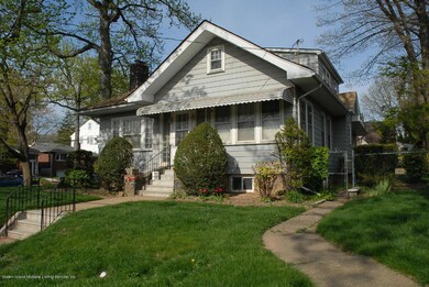 897 Jewett Ave, Staten Island, NY 10314 - photo 2