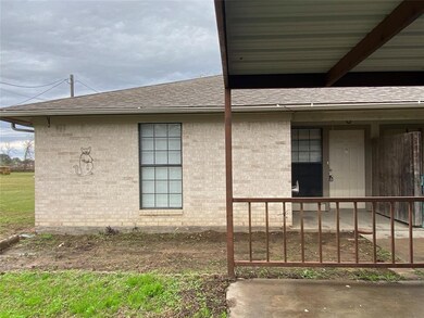 5009 Green Tree Ln, Joshua, TX 76058 - photo 2