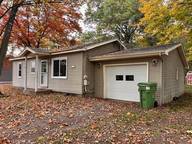 338 Cross St, Battle Creek, MI 49037 - photo 3